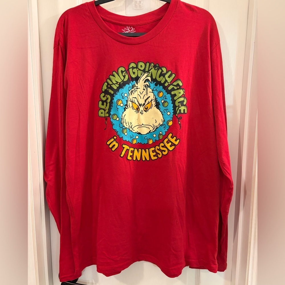 Red Grinch Graphic Long Sleeve Shirt Resting Grinch Face in Tennessee! NWOT